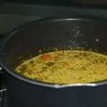 Enkel fisk- och skaldjurssoppa
