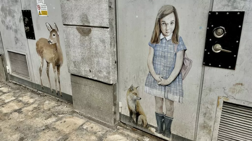 Street art i Malmö - Flickan med räven