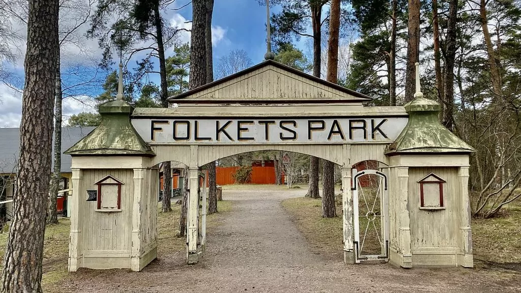 Folkets park på Vallby friluftsmuseum