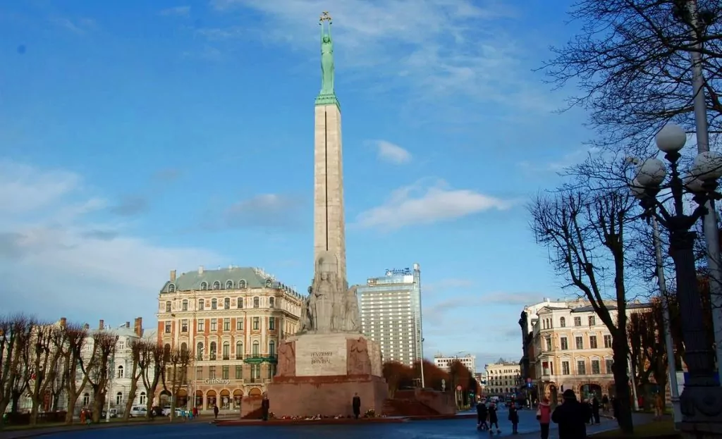 Se och göra i Riga: Freedom monument