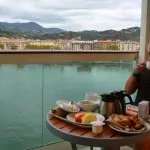 En dag i La Spezia, Italien
