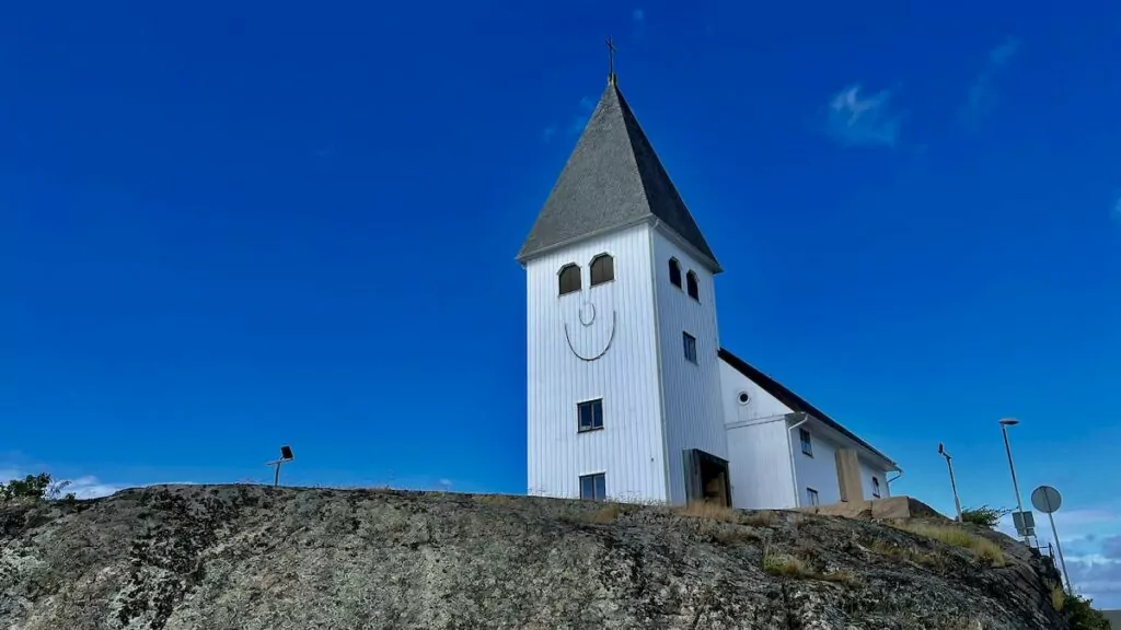 Skärhamns kyrka