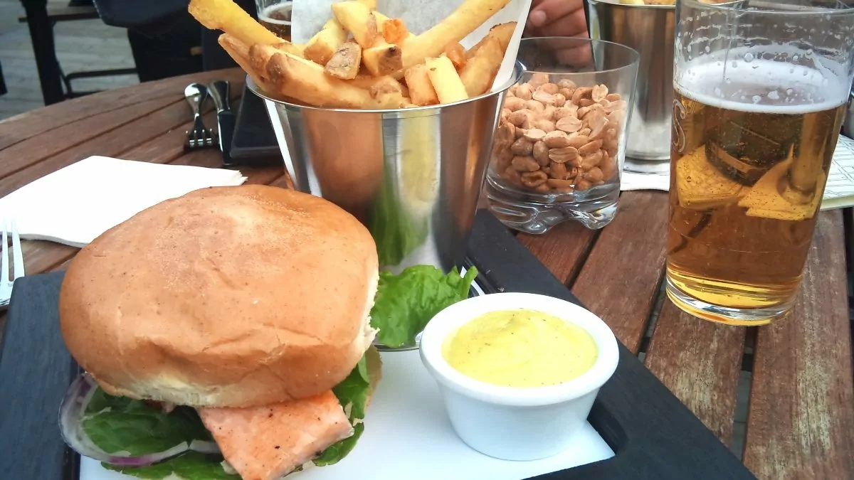Gården restaurang