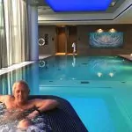 2 bra hotell i Tallinn – väljer du lyx eller färg?