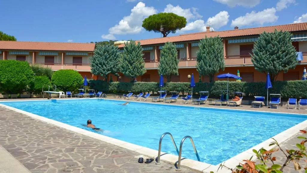 Hotell Il Gabbiano pool
