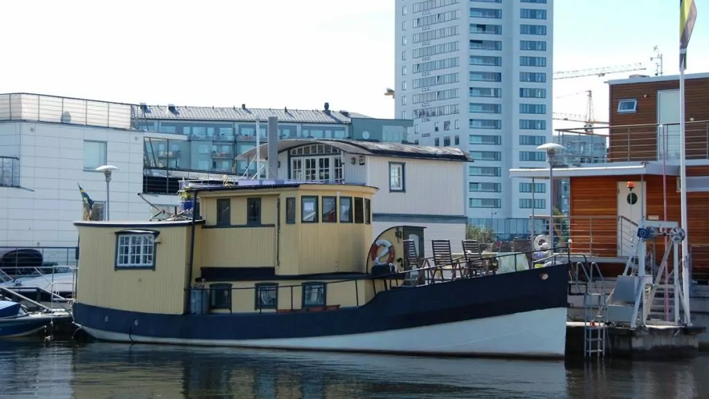 Husbåt Pampas