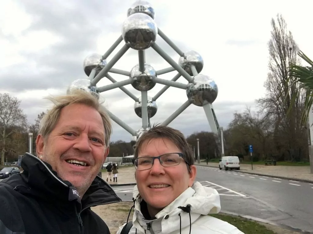 Besöka Atomium