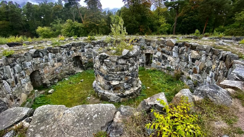 Slottsruiner i Sverige