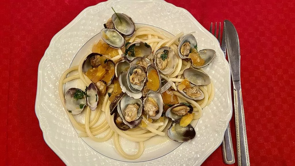 Pasta vongole