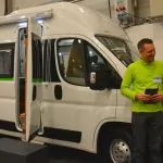 Inspire Camper – en plåtis med vanlig husbilsdörr