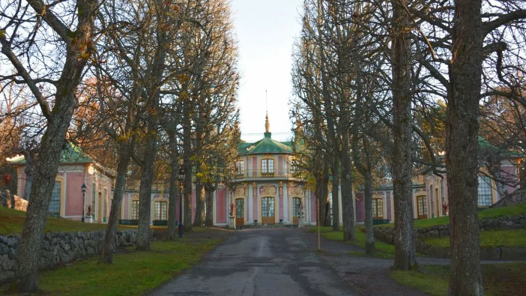 Kina slott vid Drottningholms slott i Stockholm