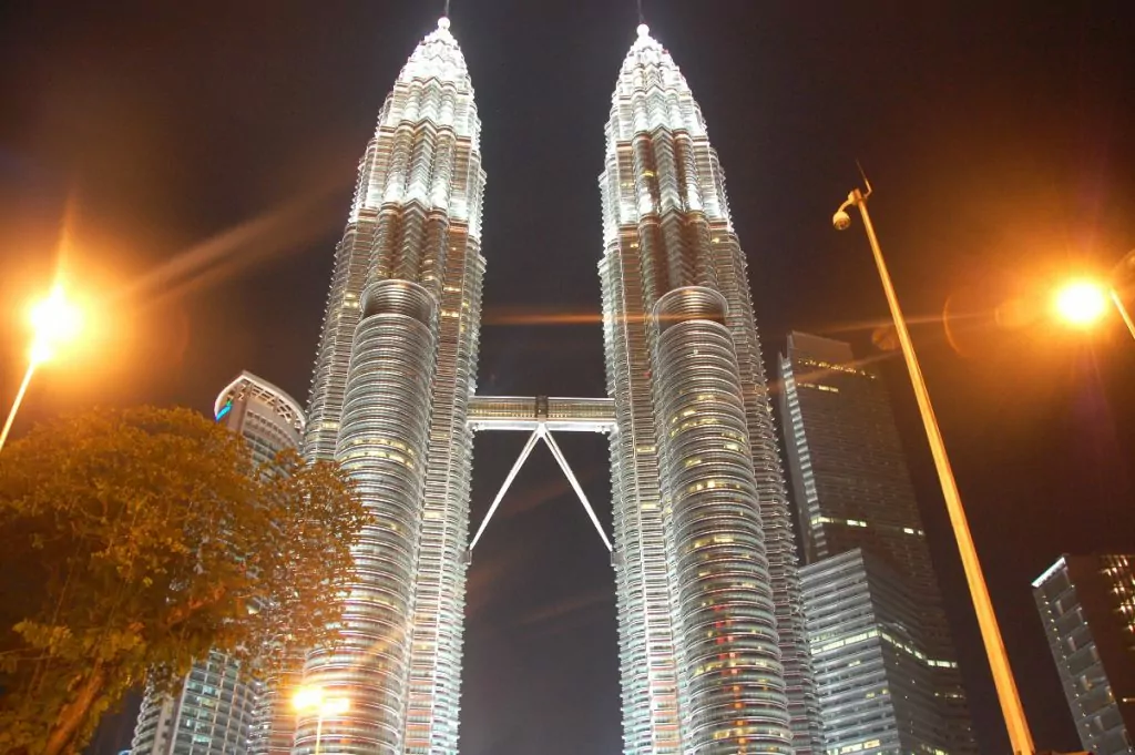 Petrona Towers