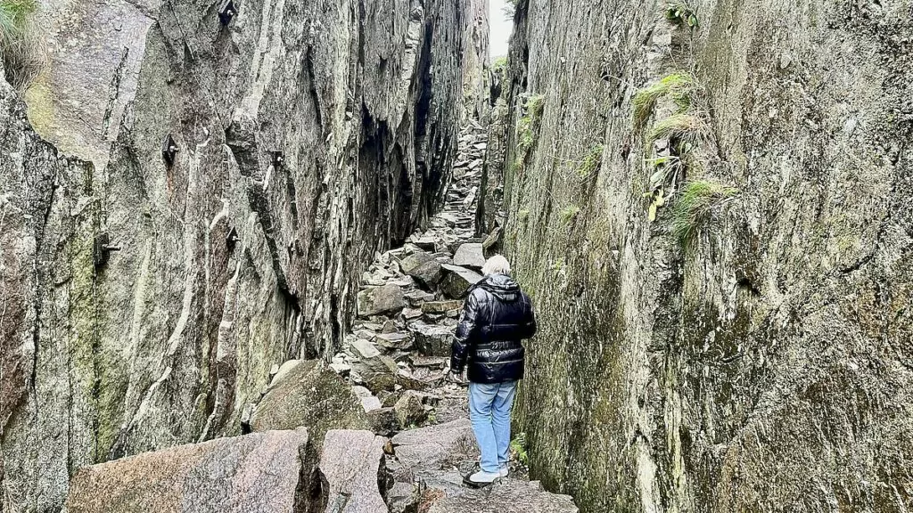 Kungsklyftan i Fjällbacka