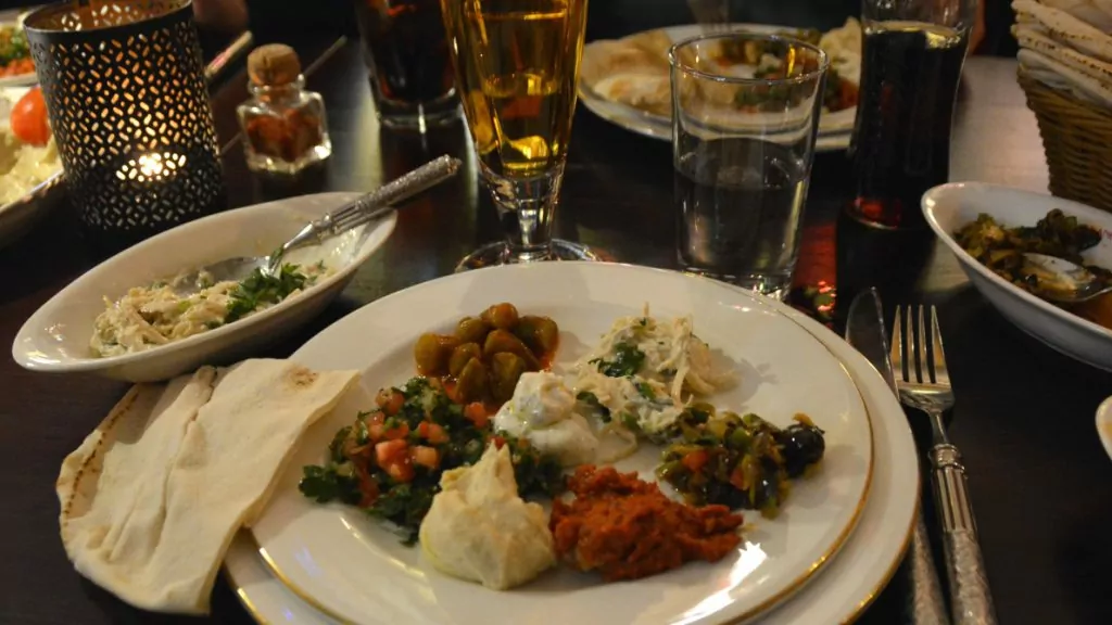 Libanesisk mat - muhammara och andra röror