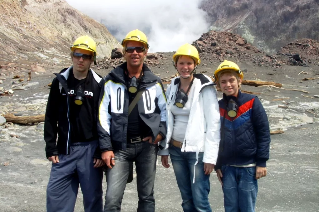 Hela familjen pÃ¥ White Island