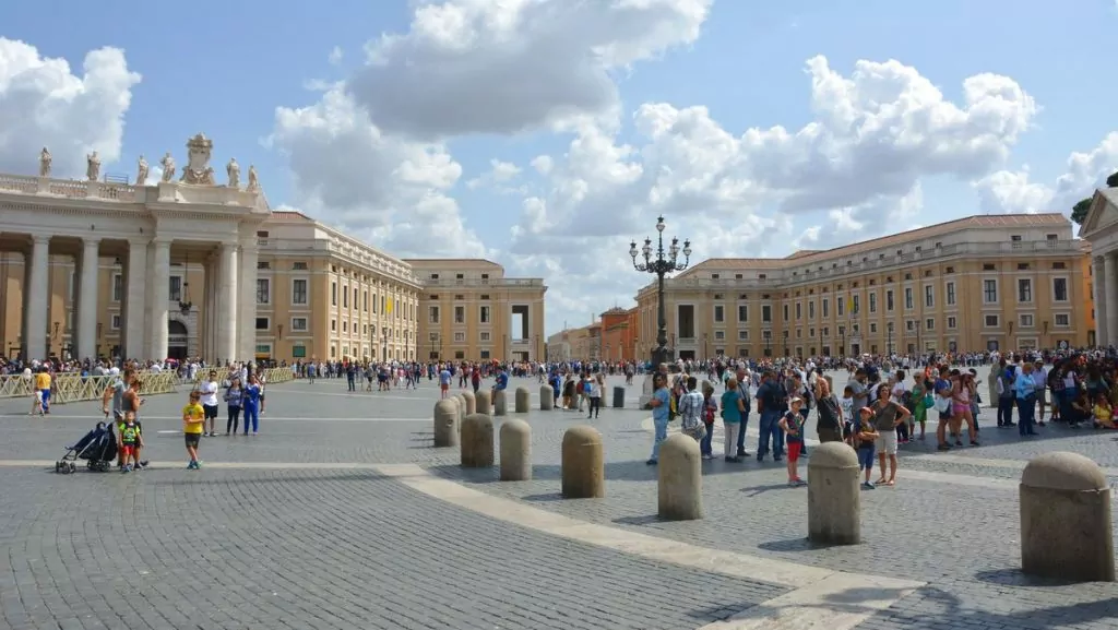 Petersplatsen i världens minsta land