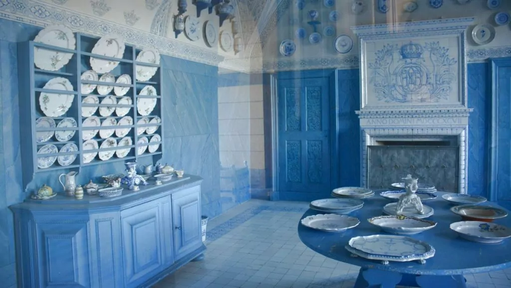 porslinsrummet på Drottningholms slott