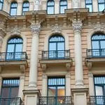 Upptäck Jugendhusen i Riga