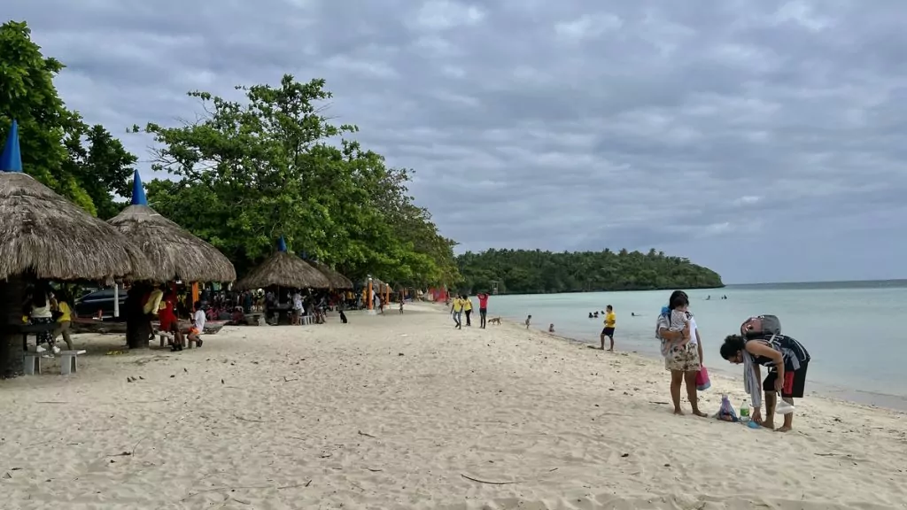 Santiago beach, Pacijan island