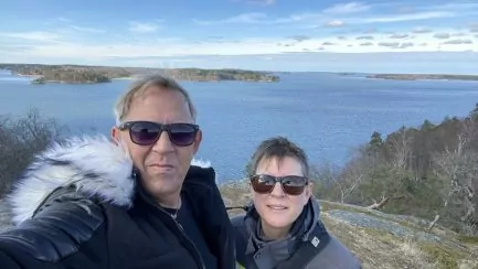 Peter och Helena vid Görvälns naturreservat