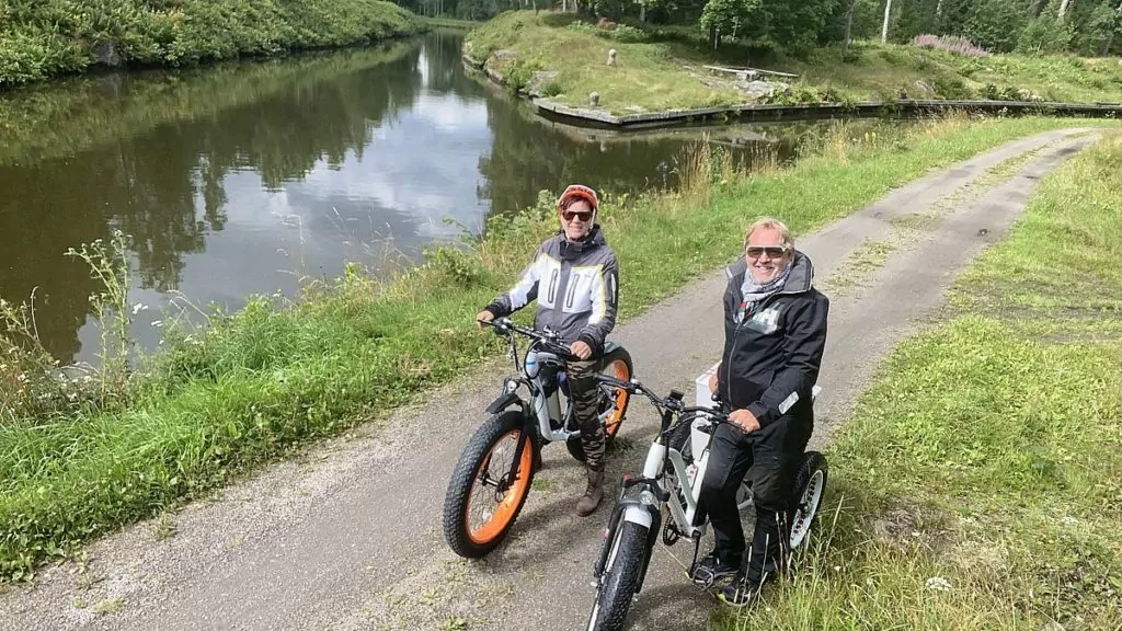 Cykeltur från Wassbackens camping till Tåtorp