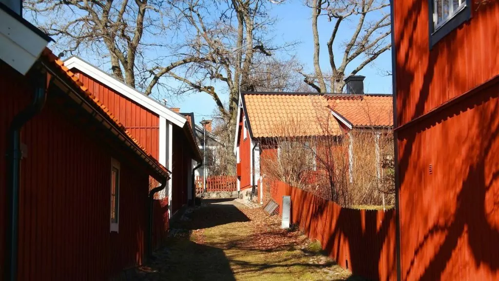 Röda hus i Sigtuna, Sveriges äldsta stad