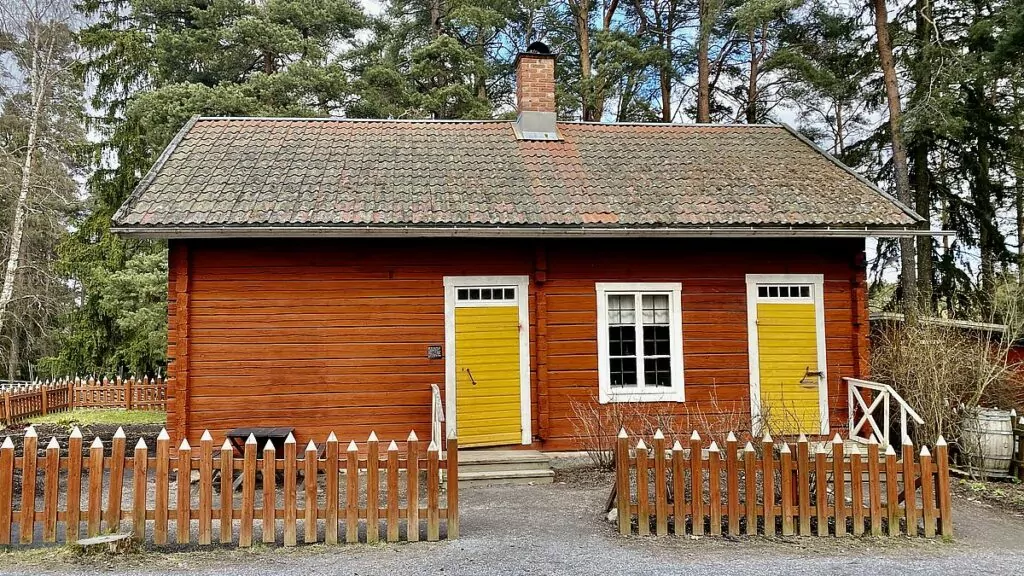 Skolbyggnad på Vallby friluftsmuseum