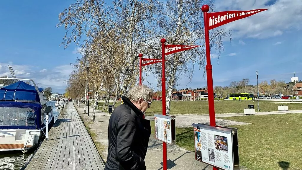 Göra i Trosa - läsa historiska skyltar