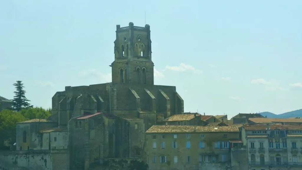 Pont-Saint-Esprit