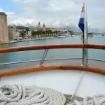 Utflykter från Split: Šolta och Trogir