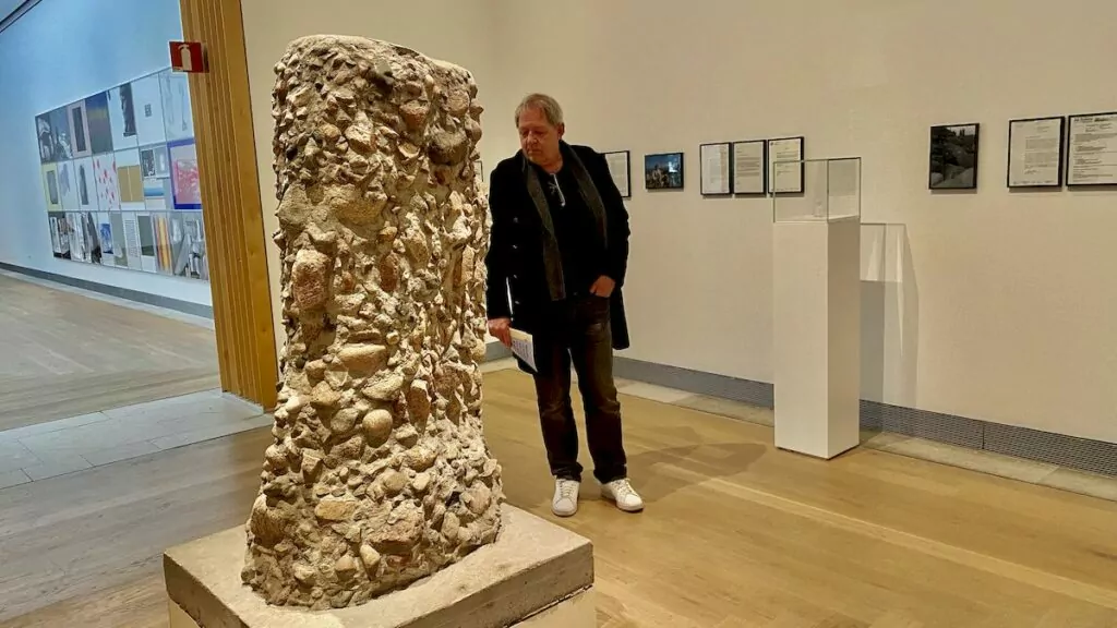 Omfalos på Moderna museet i Stockholm