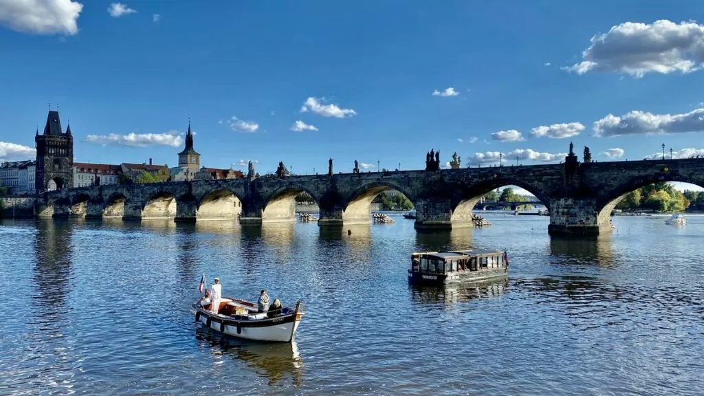 Göra i Prag - åk en båttur