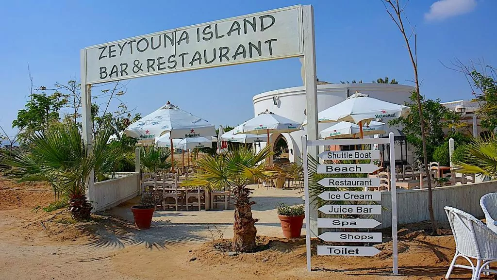 Zeytouna beach island restaurang