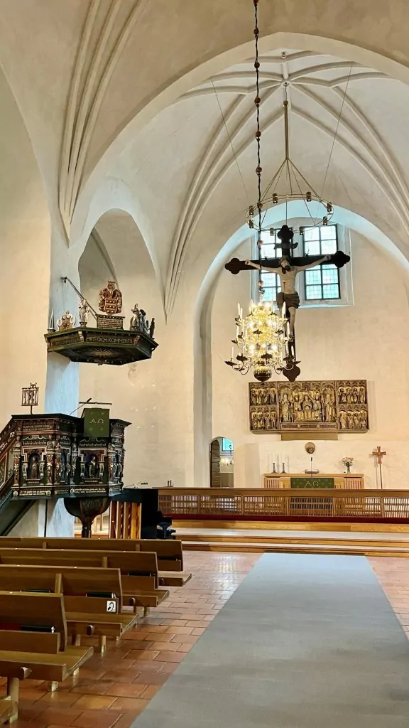 Att göra i Nådendal - klosterkyrkan