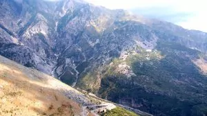 Albaniens bergsvägar