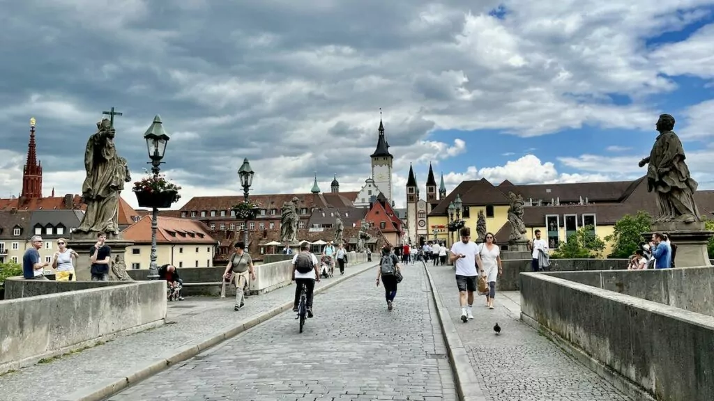 Alte Mainbrücke