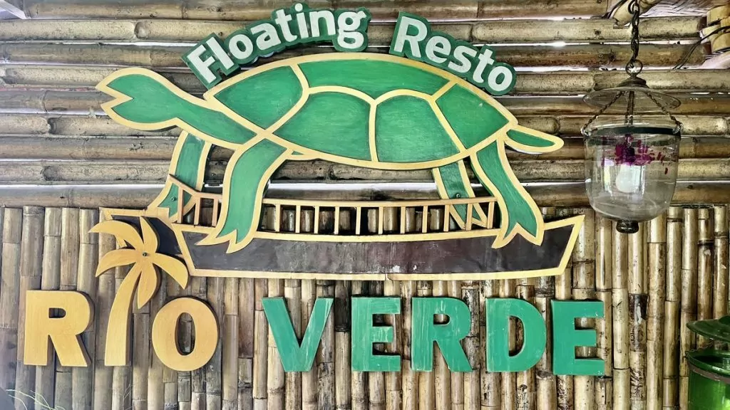 Floating Resto Rio Verde