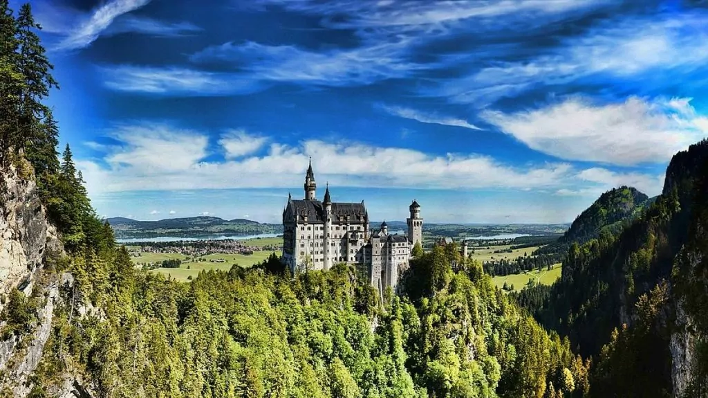 Slott i Tyskland - Neuschwanstein