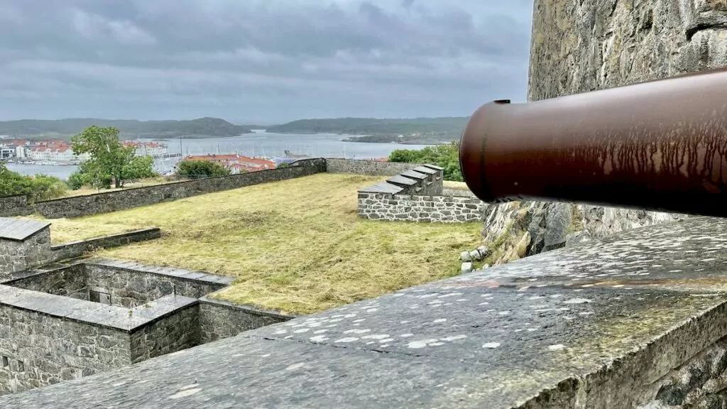 Kanon på Carlstens fästning på Marstrand