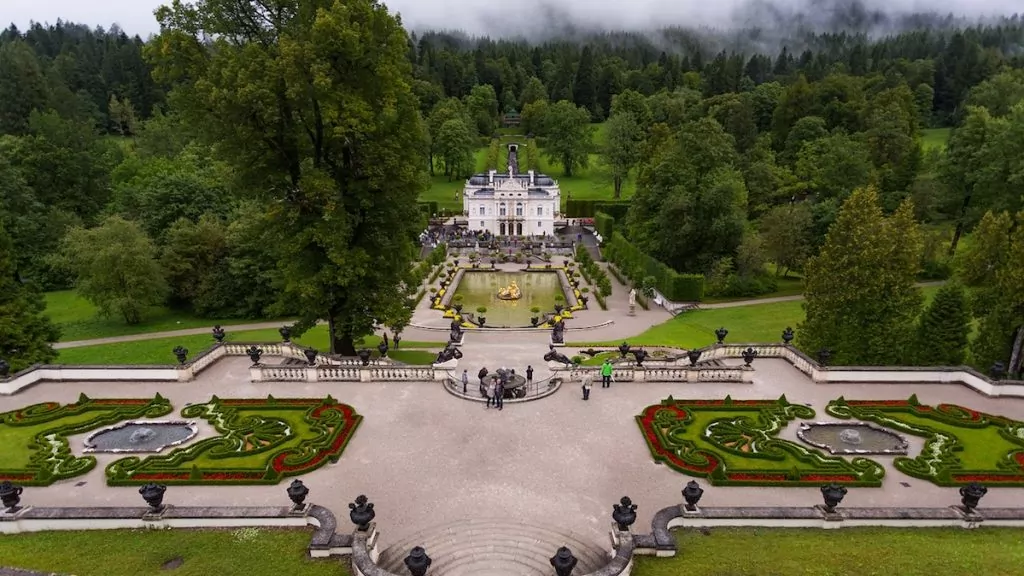 Linderhof palace