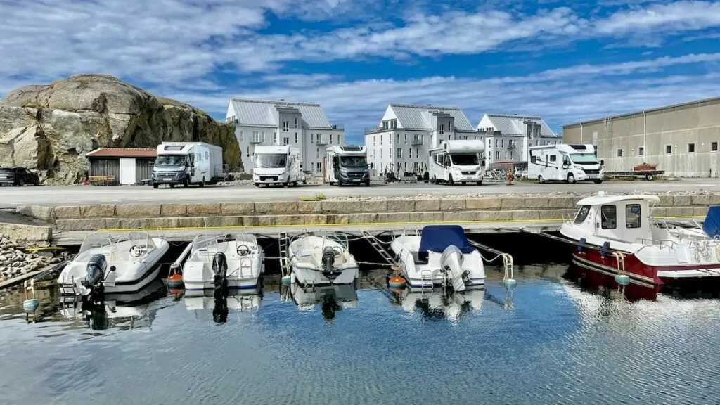 Mossholmens marina