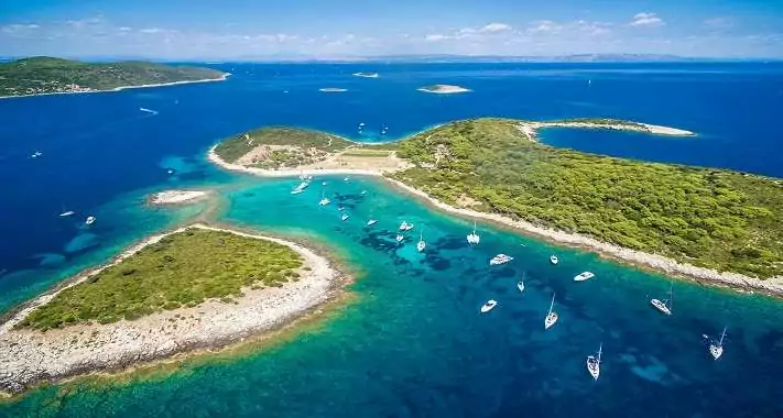 Åka på seglingsresa i Kroatien